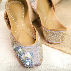 "Majestic Bloom" – Artisanal Jutti by Gold n Fibre