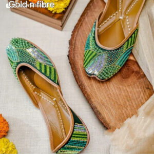 "Ethereal Grace" – Elegant Jutti by Gold n Fibre